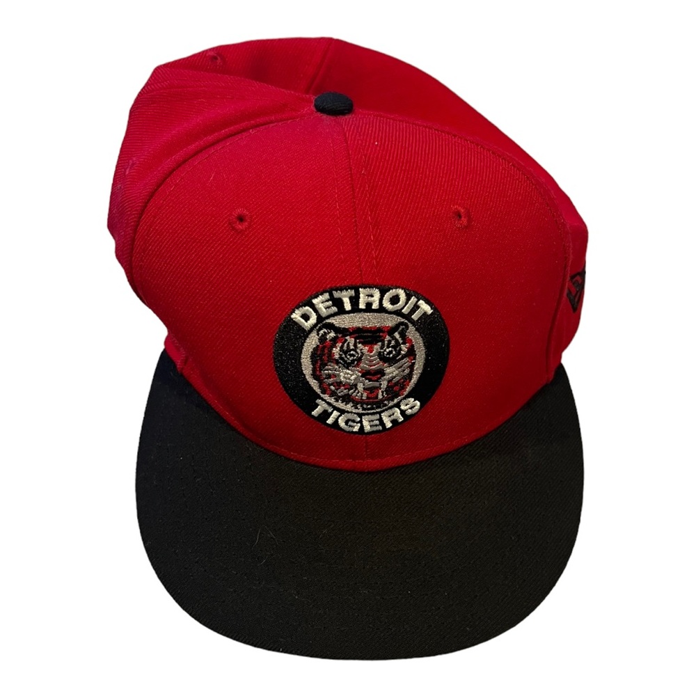 Detroit tigers SnapBack 8 1/4